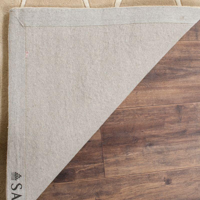 Soho SOH301 Hand Tufted Area Rug  - Safavieh