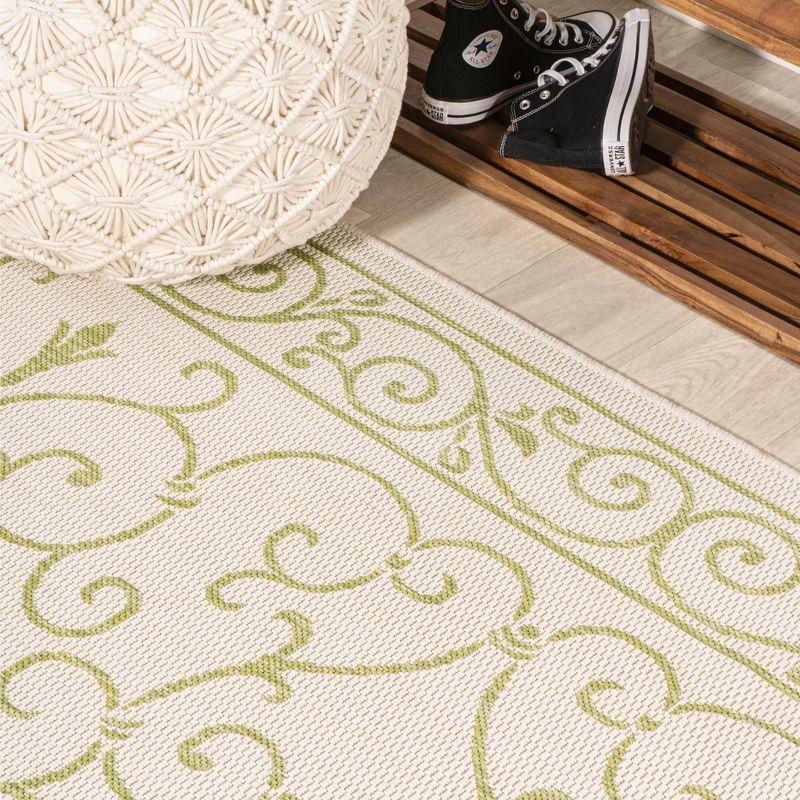 5' x 5' Charleston Vintage Filigree Textured Weave Indoor/Outdoor Area Rug, Cream/Green - JONATHAN Y