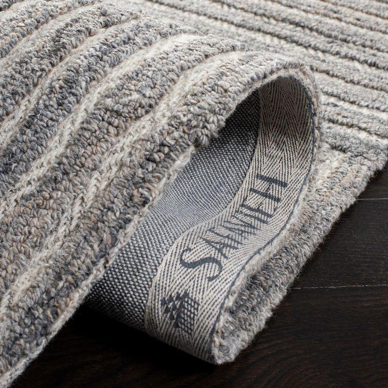 Southampton SHA301 Hand Tufted Indoor Area Rug - Beige - 6'x6' - Safavieh