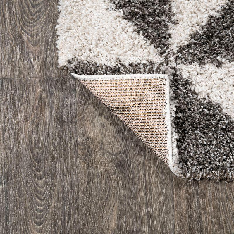 4'x6' Alcudia Geometric Shag Area Rug, Beige/Dark Gray - JONATHAN Y