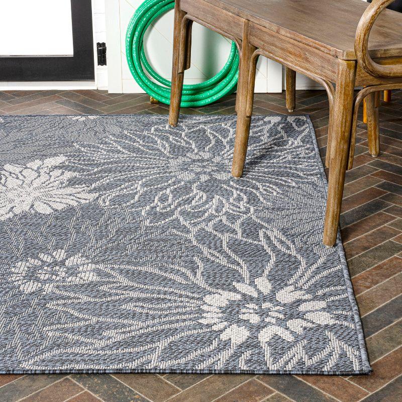 Bahamas Modern All-Over Floral Indoor/Outdoor Area Rug - JONATHAN Y