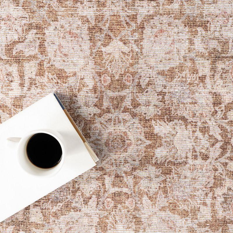 Nuloom Hillstone Collection Glenette Traditional Vintage Medallion Area Rug, 4' x 6', Ivory