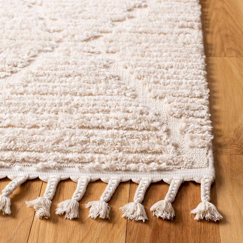 Marrakesh MRK517 Power Loomed Indoor Runner Rug - Beige - 2'2"x6' - Safavieh