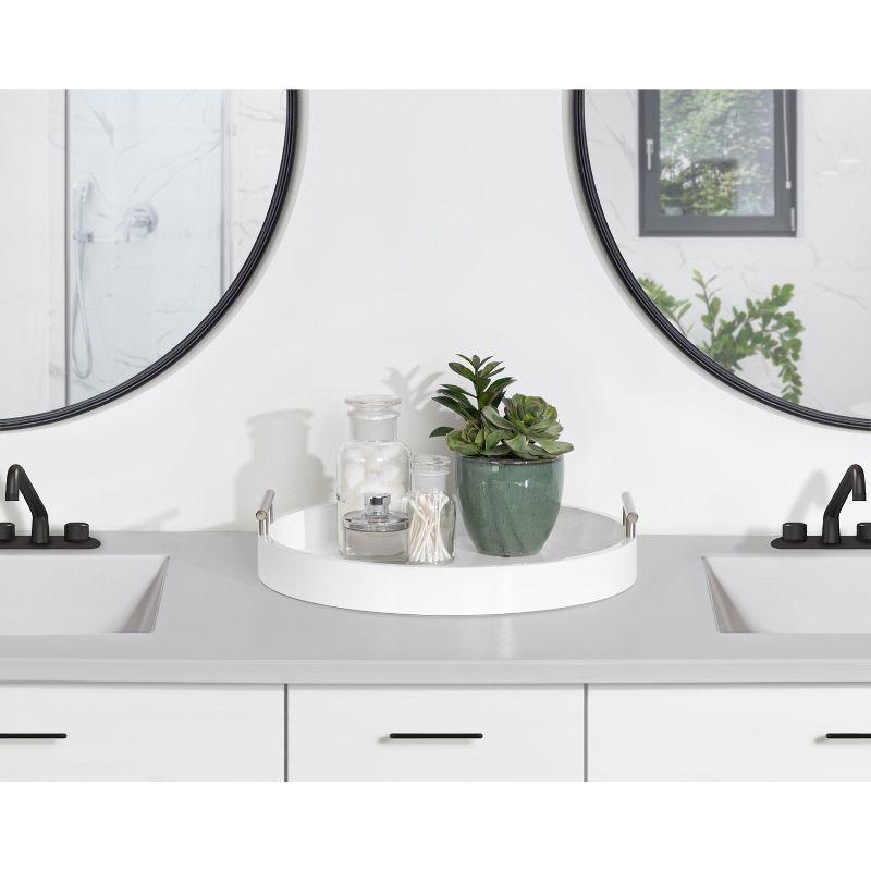 Kate and Laurel Lipton Tray, 15.5" Diameter, White and Silver