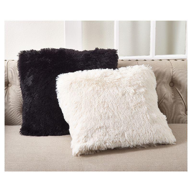 Classic Down-Filled with Faux Fur Design Throw Pillow - Saro Lifestyle