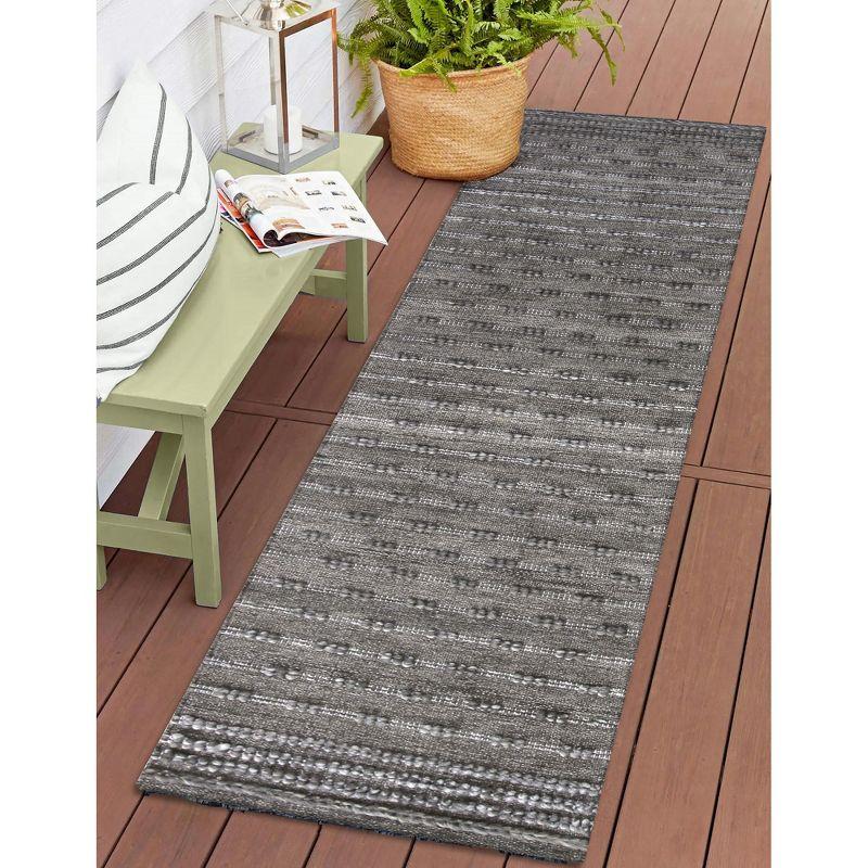 Charcoal Flat Woven Synthetic Reversible Indoor/Outdoor Rug 2' x 8'