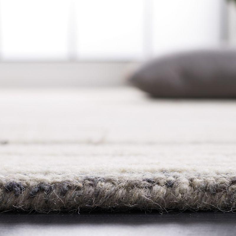 Metro MET995 Hand Tufted Indoor Area Rug - Grey/Ivory - 6'x6' - Safavieh