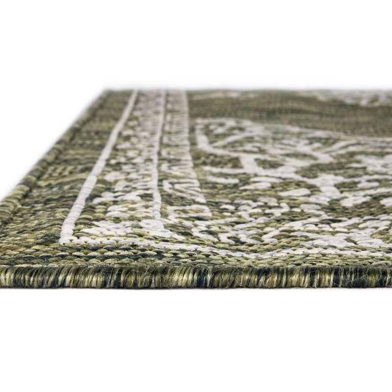 Unique Loom 7' 1 x 10' 0 Rectangle Indoor/Outdoor Traditional Green Area Rug
