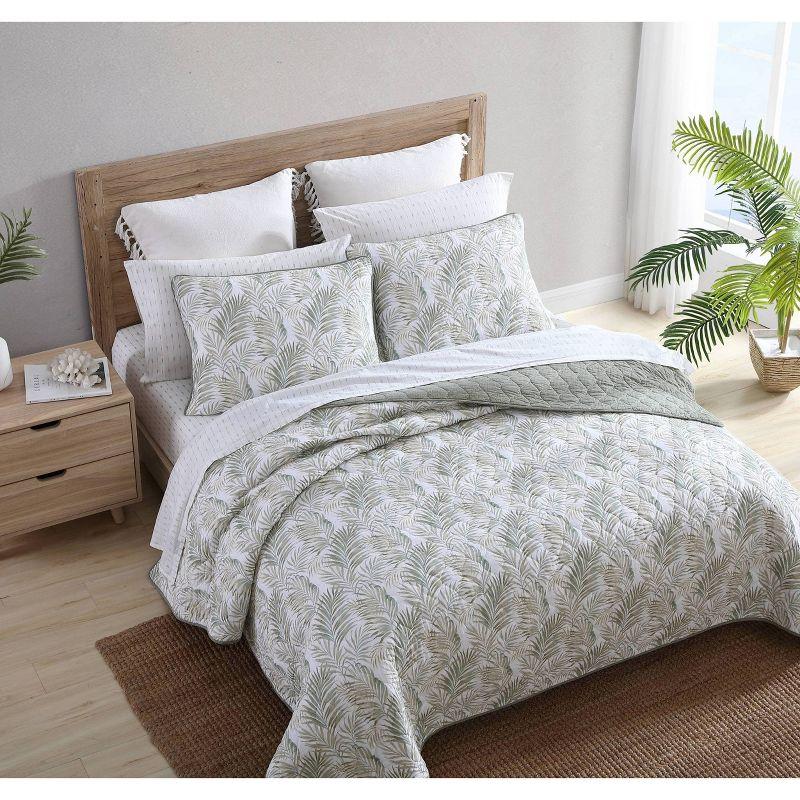 Sage Palm Leaf Reversible Cotton Quilt Set - Twin White