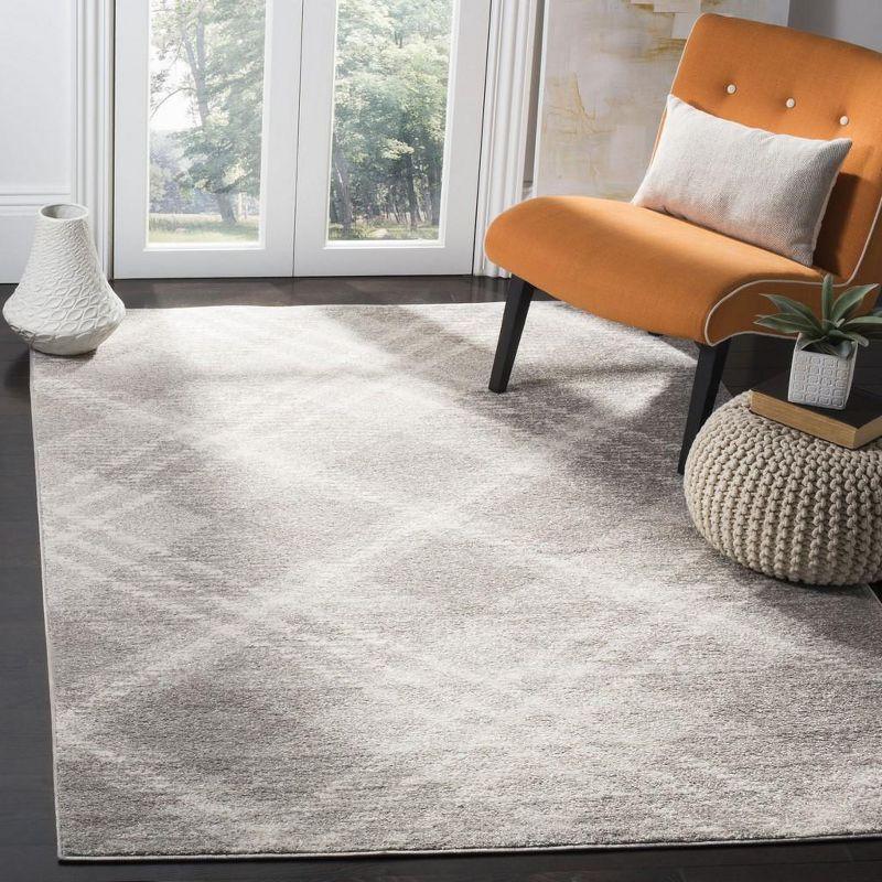 Adirondack ADR129 Power Loomed Area Rug - Light Grey/Ivory - 6'x9' - Safavieh.