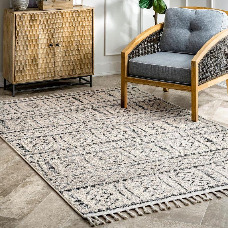 Nuloom Akua Bands Tassel Indoor Area Rug