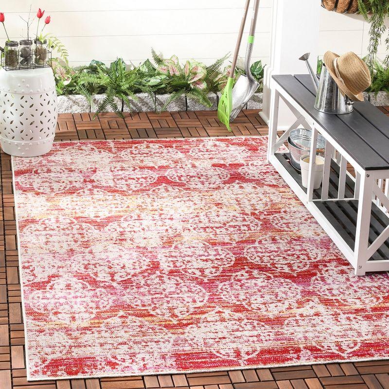 Montage MTG182 Power Loomed Indoor/Outdoor Area Rug  - Safavieh