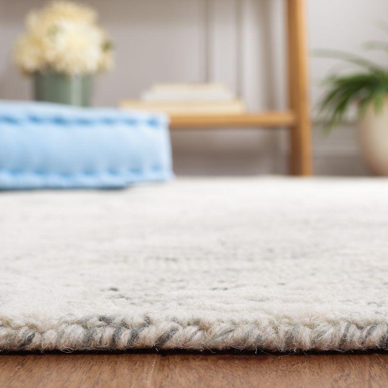 Metro MET877 Hand Tufted Indoor Area Rug - Grey/Ivory - 6'x6' - Safavieh