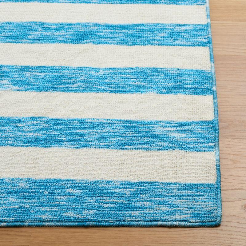 Easy Care ECR115 Power Loomed Machine Washable Indoor Area Rug - Blue/Ivory - 4'x6' - Safavieh