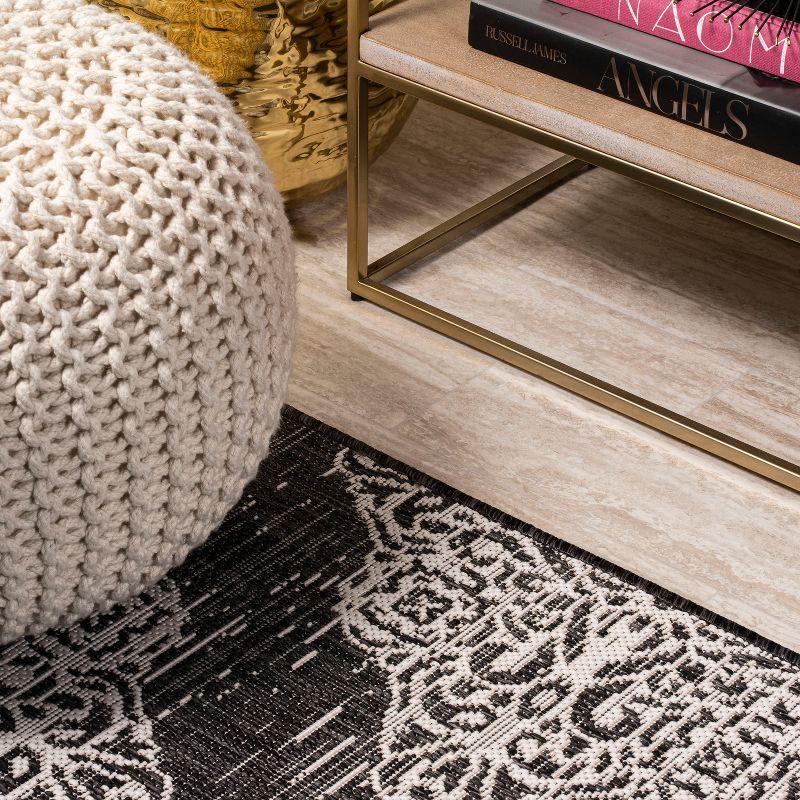 2'x10' Tuscany Ornate Medallions Indoor/Outdoor Runner Rug, Black/Ivory - JONATHAN Y