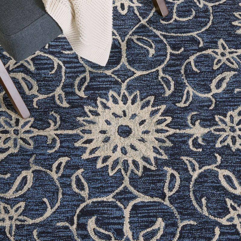 Ivory and Navy Floral Handmade Wool Area Rug, 3' x 5'