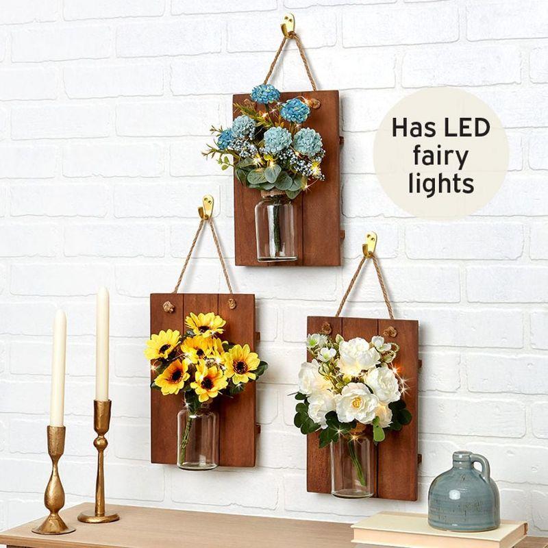 The Lakeside Collection Floral Wall Sconces - White Flowers