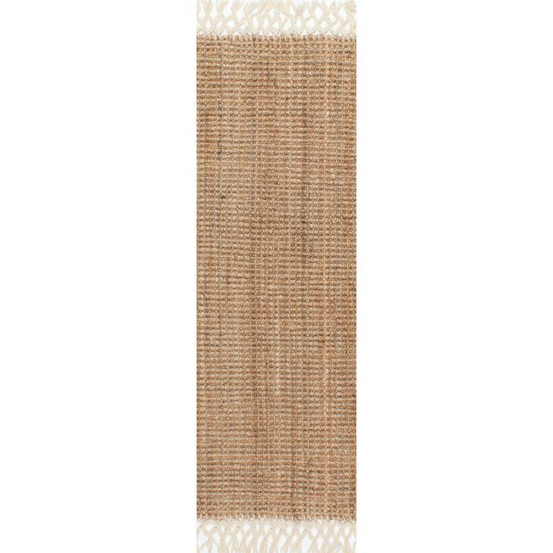 nuLOOM Raleigh Farmhouse Jute Tasseled Area Rug, Runner 2' 6" x 6', Natural