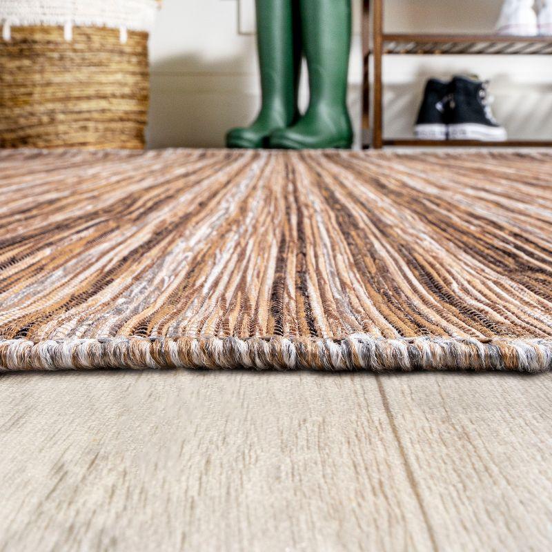 Heathered Natural Brown Stripe 6' Round Synthetic Area Rug