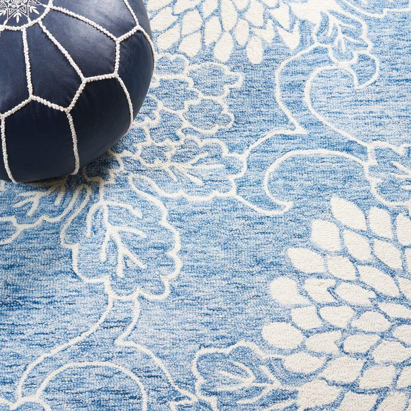 Jardin JAR602 Hand Tufted Area Rug - Blue/Ivory - 5'x8' - Safavieh.