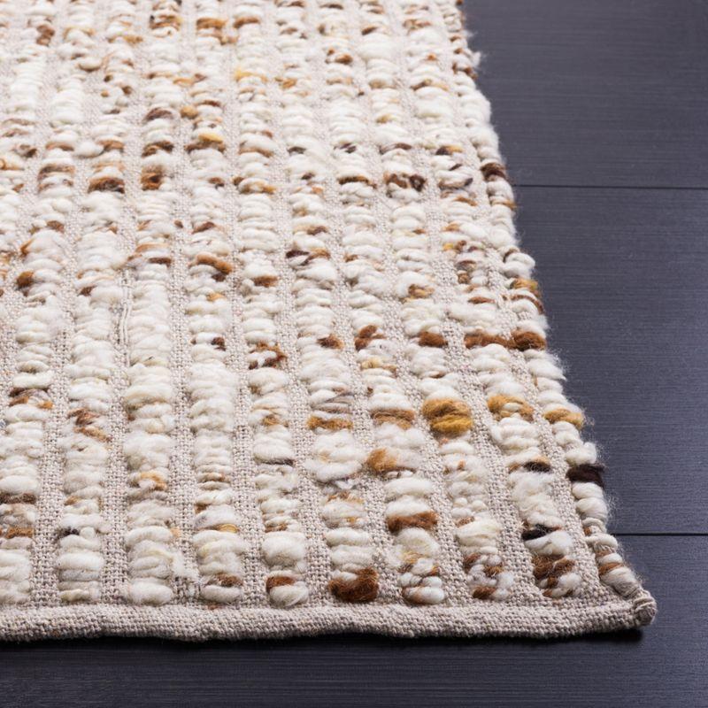 Natura 331 Area Rug In Ivory / Beige