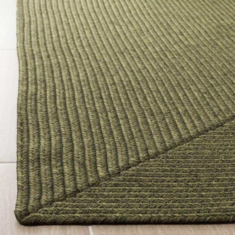 Handmade Cotton & Synthetic Braided 8' Square Green Area Rug