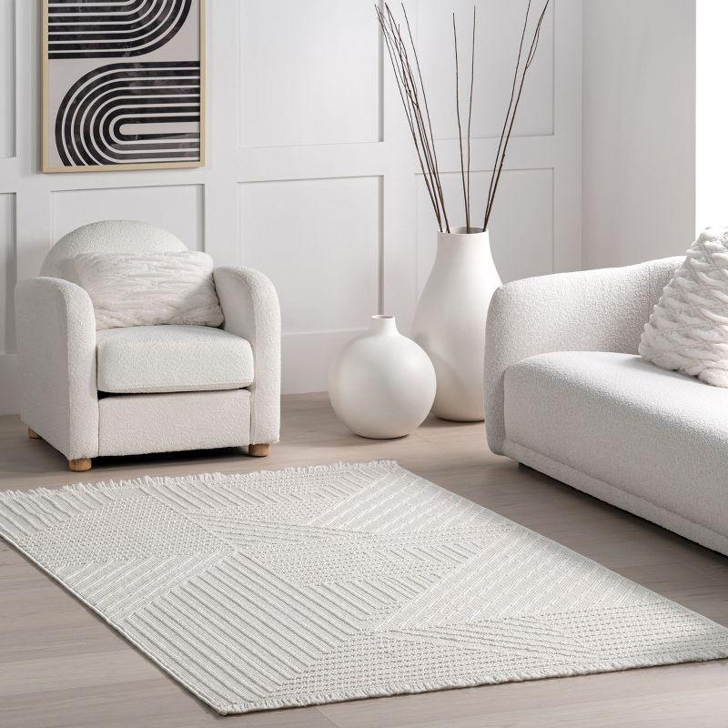 Nuloom Makena Modern Geometric High-Low Indoor Area Rug