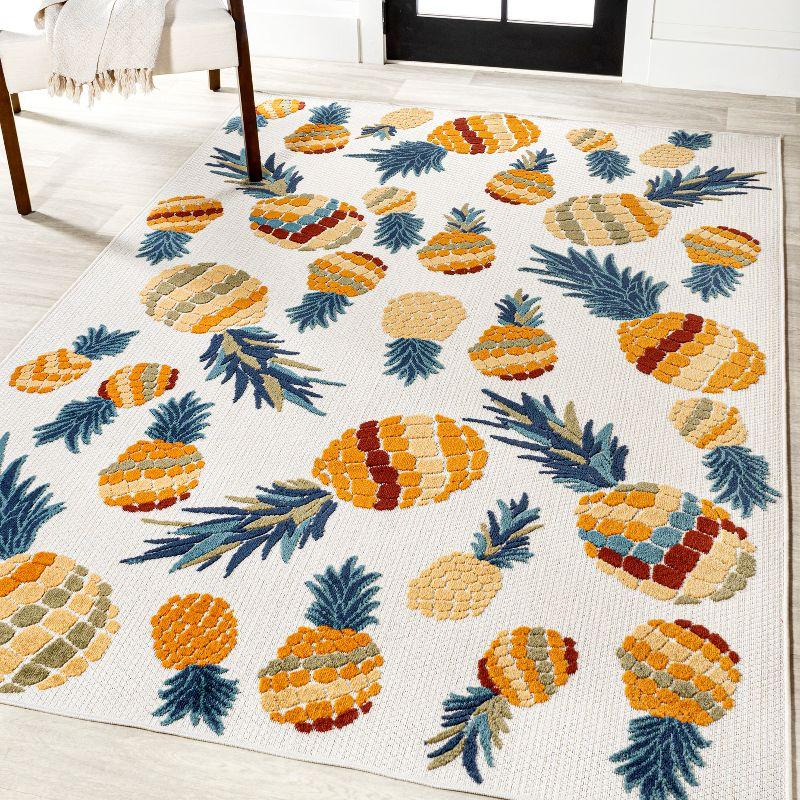 Ivory Tropical Pineapple 3' x 5' Synthetic Indoor/Outdoor Rug