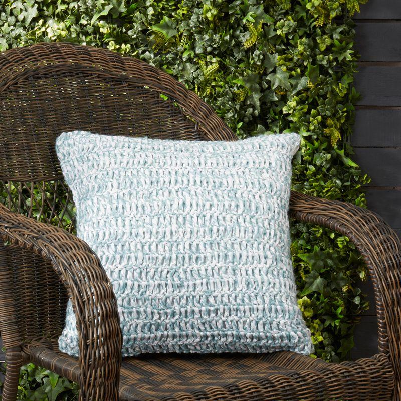 Saro Lifestyle Outdoor Zen Raffia Poly Filled Throw Pillow