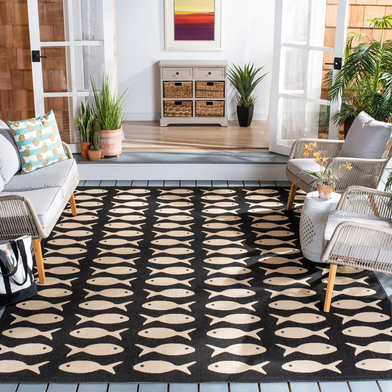 Courtyard 7'10" Square Black/Beige Synthetic Indoor/Outdoor Rug