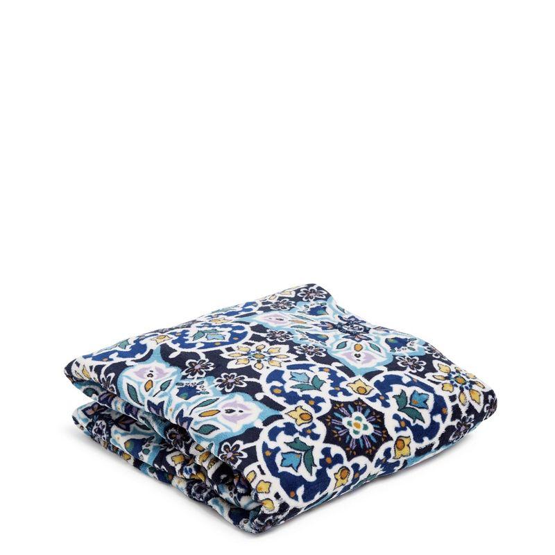 Lisbon Medallion Blue and Beige Fleece Throw Blanket