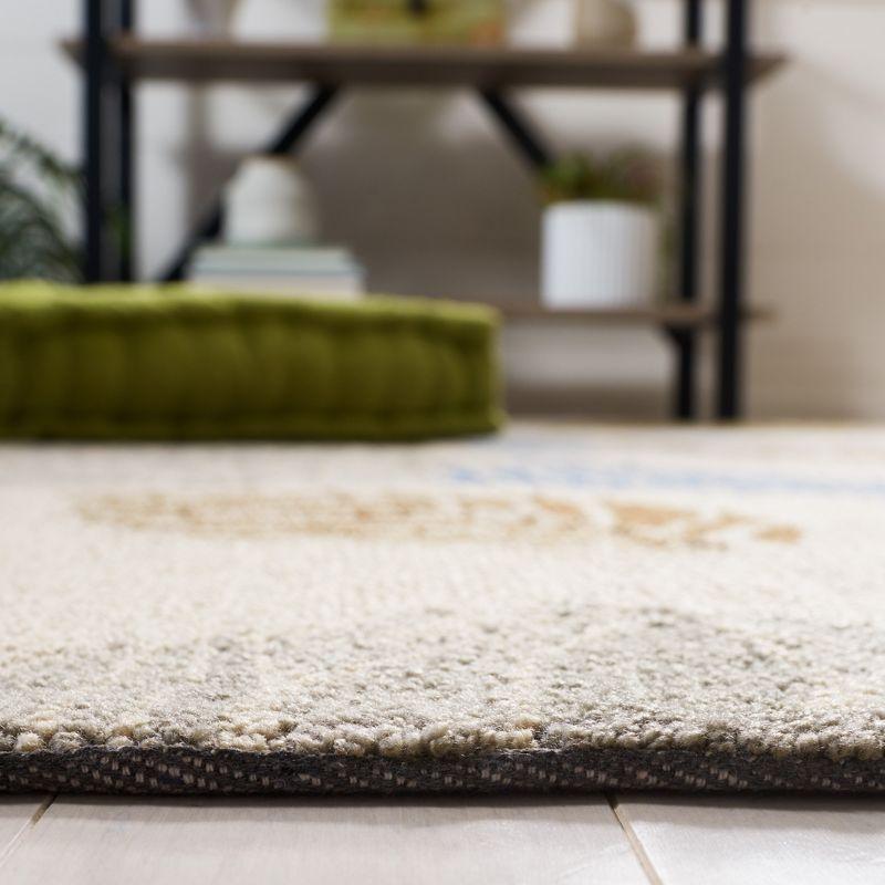 Four Seasons FRS391 Hand Hooked Indoor Area Rug - Grey - 4'x6' - Safavieh
