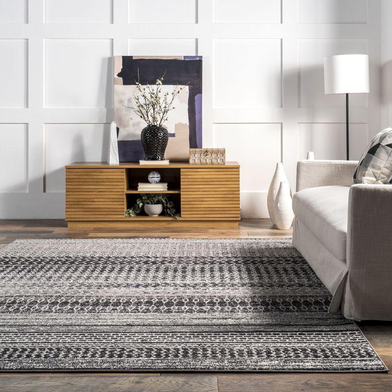 Nuloom Nova Striped 5x7 Indoor Area Rug for Living Room Bedroom Dining Room Kitchen, Dark Grey/Ivory