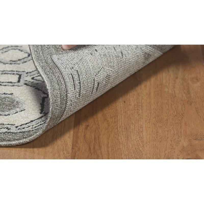 Amherst AMT431 Power Loomed Indoor Area Rug - Light Grey/Ivory - 4'x6' - Safavieh