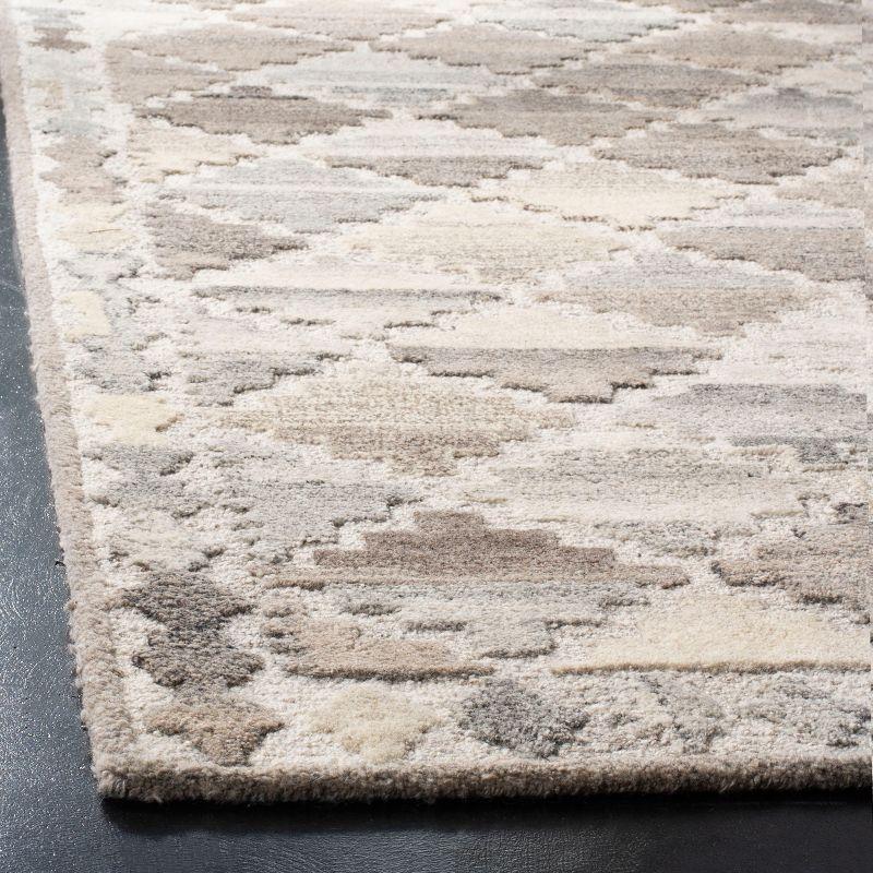 Wyndham WYD803 Hand Tufted Indoor Area Rug - Grey/Taupe - 5'x8' - Safavieh