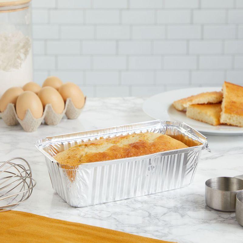 Juvale 50 Pack Disposable Aluminum Loaf Pans with Lids, 22oz Tins for Baking, Heating, Storing, 8.5 x 2.5 x 4.5 In