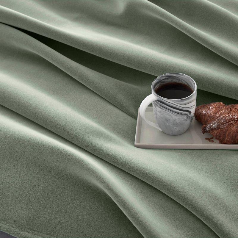 Vellux Throw Blanket, Original Blanket,  Snuggle-Ready,  Durable Machine Washable Pet Friendly, All-Season Comfort, Layering Bed Sofa Blanket, Blanket for Bed, Cozy Throw Blanket