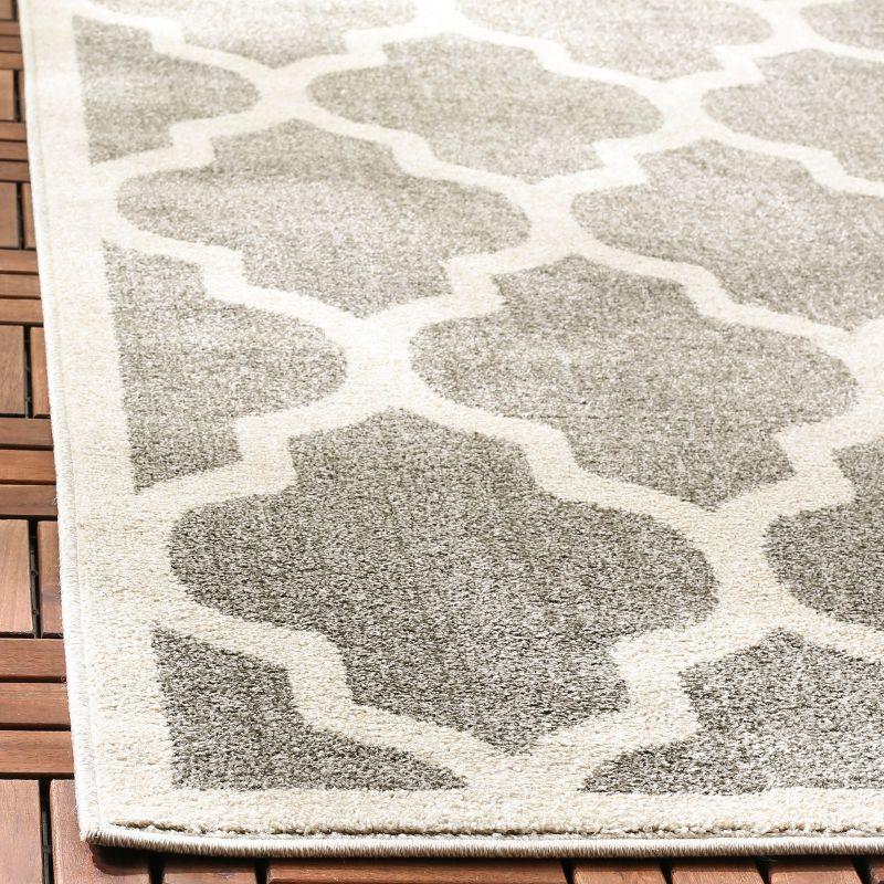 Amherst AMT420 Power Loomed Area Rug  - Safavieh