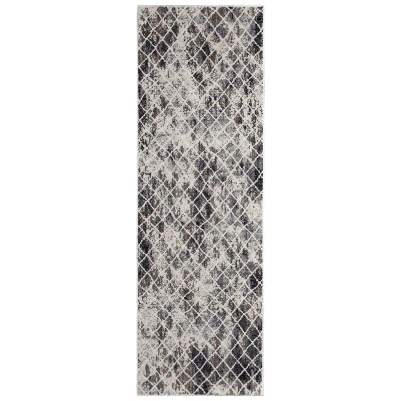 Ivory and Gray Diamond Pattern Runner Rug 2'7" x 8'