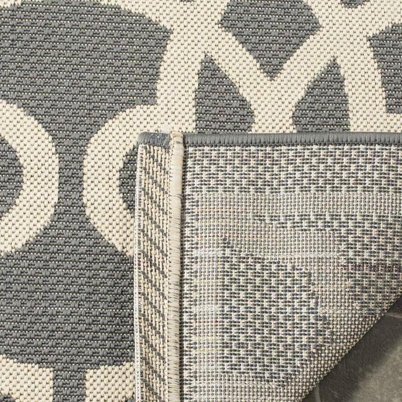 Courtyard Performance Chevron Rug