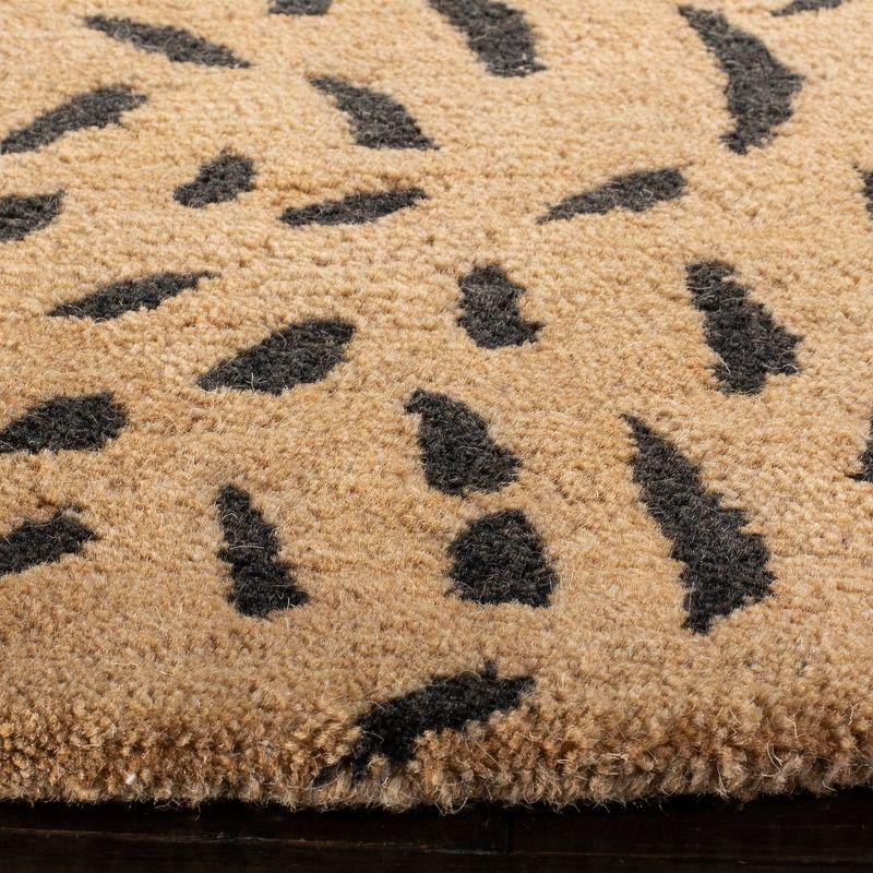 Soho SOH721 Hand Tufted Area Rug  - Safavieh