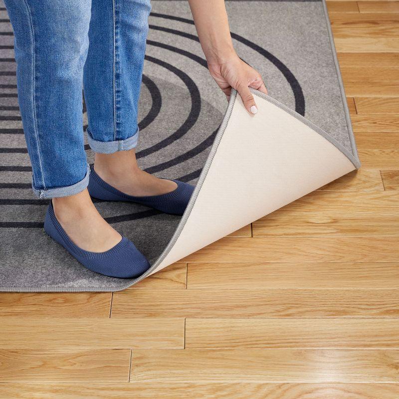 TOWN & COUNTRY EVERYDAY Avani Everwash Non-Slip Backing Area Rug Gray /Blue