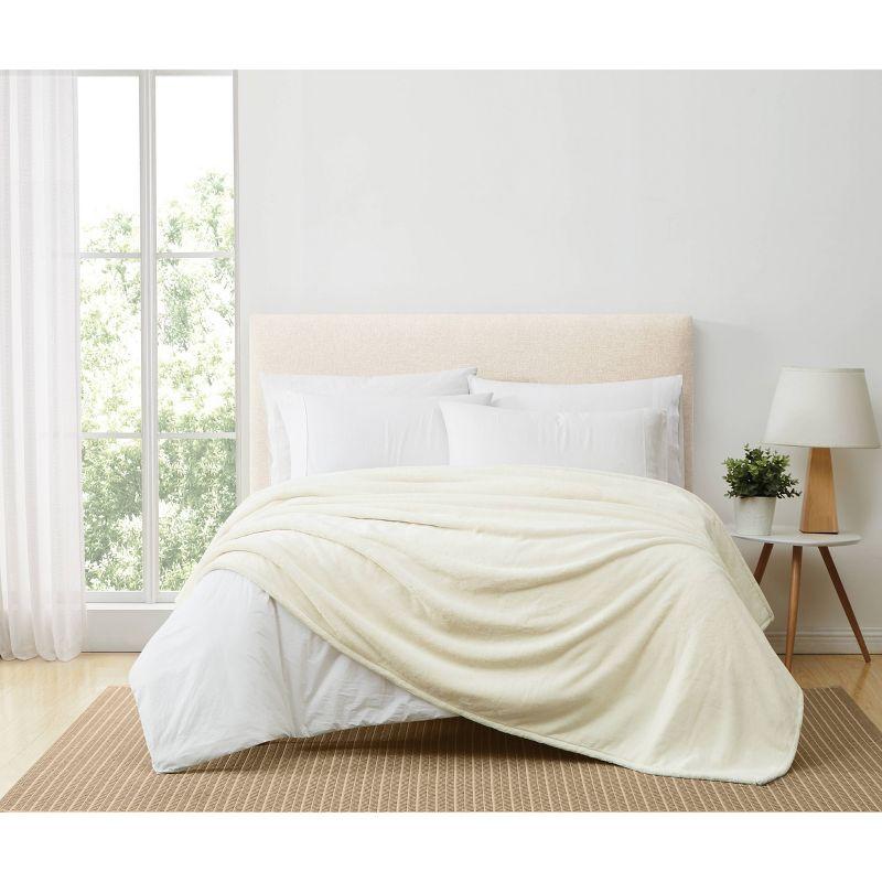 Royal Velvet King Lavish Plush Solid Blanket Ivory: Cozy Year-Round Polyester, Machine Washable, 92x108"