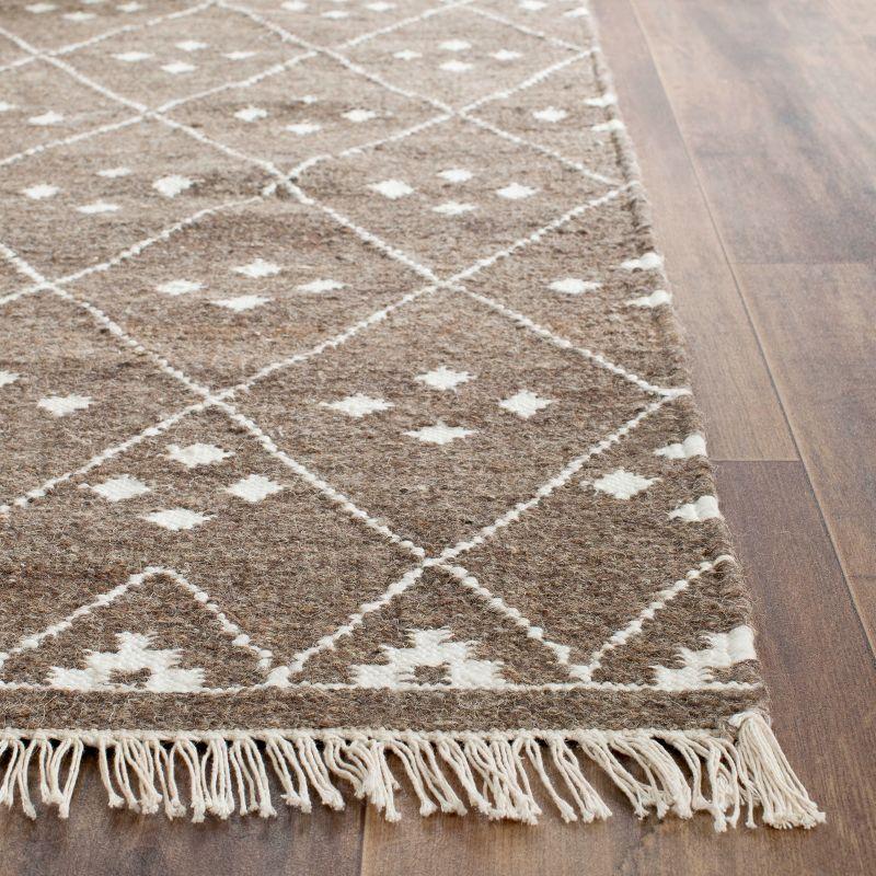 Natural Kilim NKM316 Hand Woven Area Rug - Brown/Ivory - 3'x5' - Safavieh.