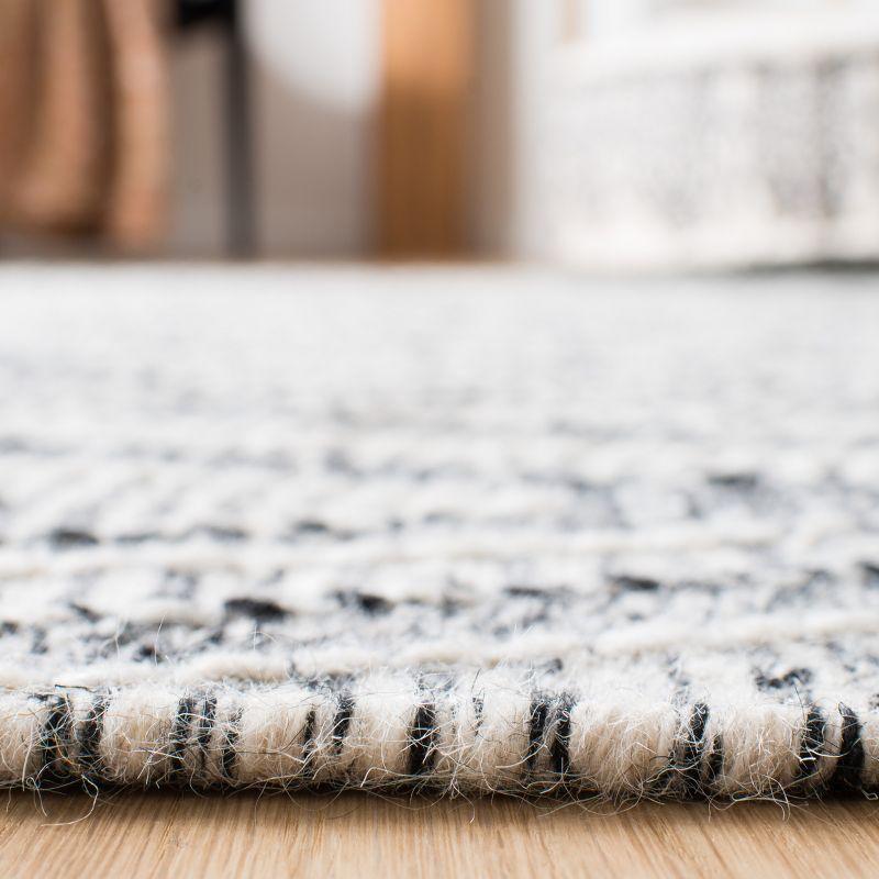 Union Rustic Reliford Kilim Hand Loomed Wool Geometric Rug
