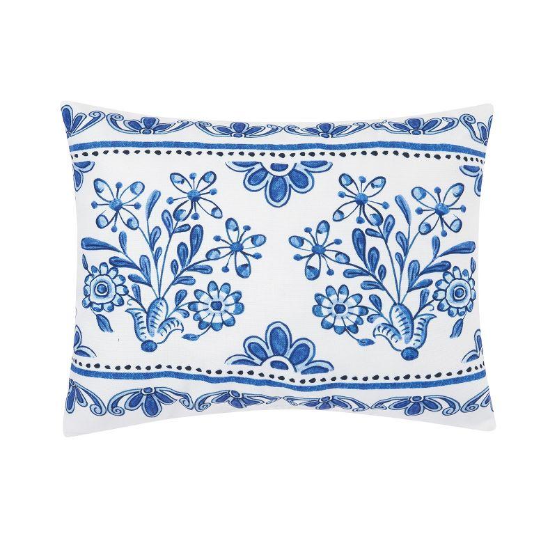 Delft Garden 2 Indoor/Outdoor Throw Pillow