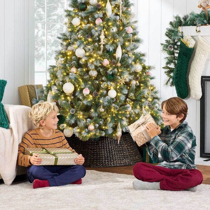 Best Choice Products 6ft Pre-Lit Frosted Scotch Pine Christmas Tree w/ 946 Branch Tips, 250 2-in-1 LED Lights