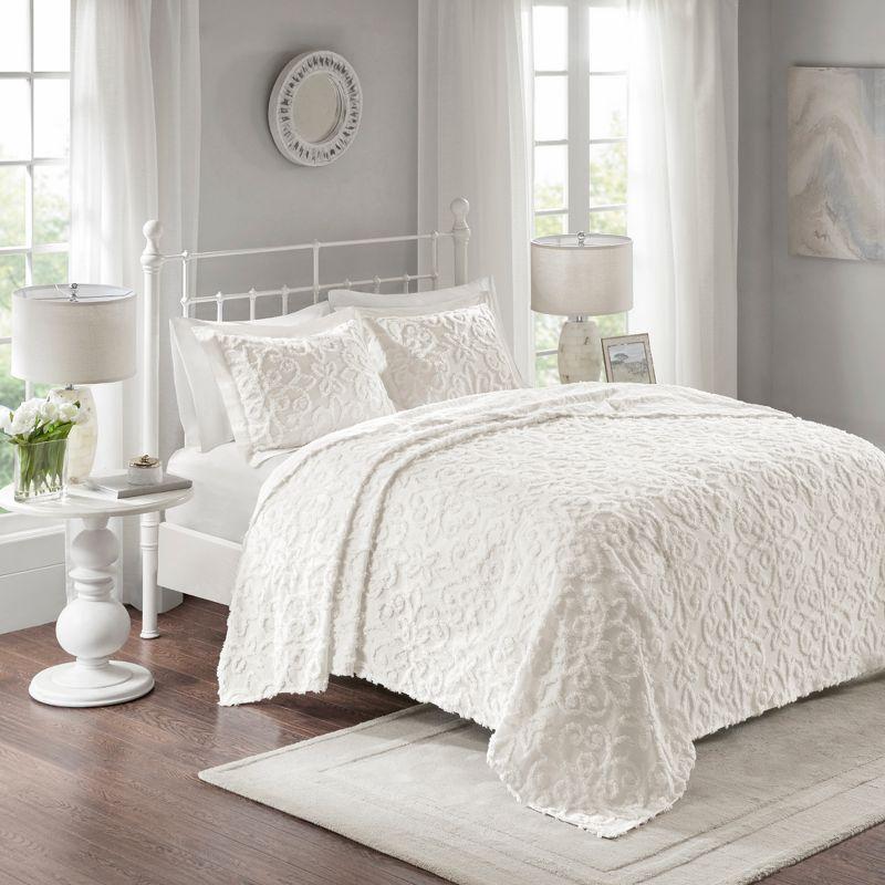 Amber Full-Size White Cotton Chenille Bedspread Set