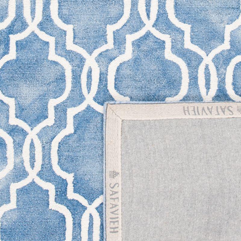 Dip Dye DDY539 Hand Tufted Indoor Accent Rug - Blue/Ivory - 4'x6' - Safavieh