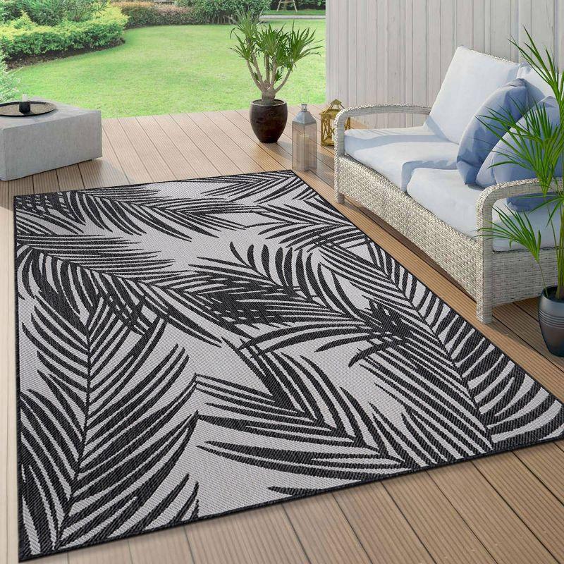 Tropical Floral Black Synthetic 5' x 7' Easy-Care Outdoor Rug